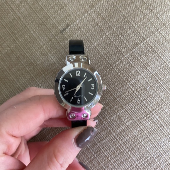 BUNDLE used WATCH SALE!! - Picture 3 of 5